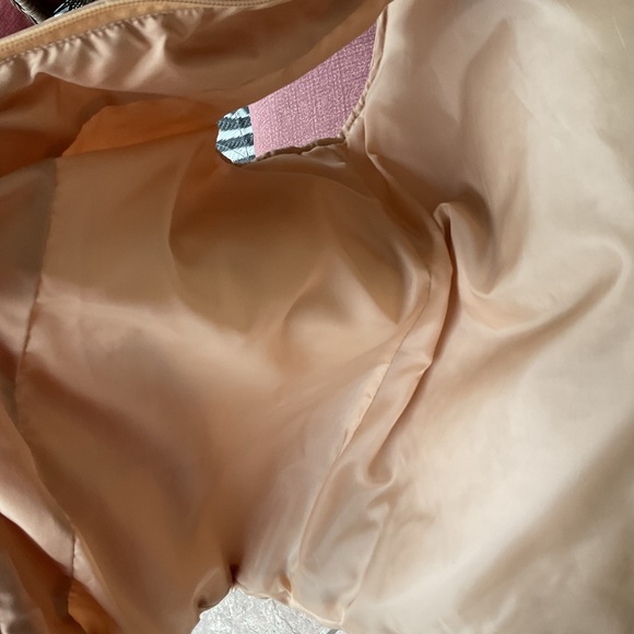 Women’s Kim Rogers tan puffer Vest size Large top zip excellent condition - Picture 11 of 13